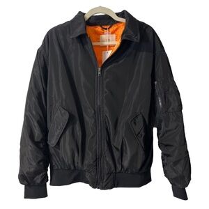 ⭐️ NWT- STR Puffy black zip-up jacket- size small